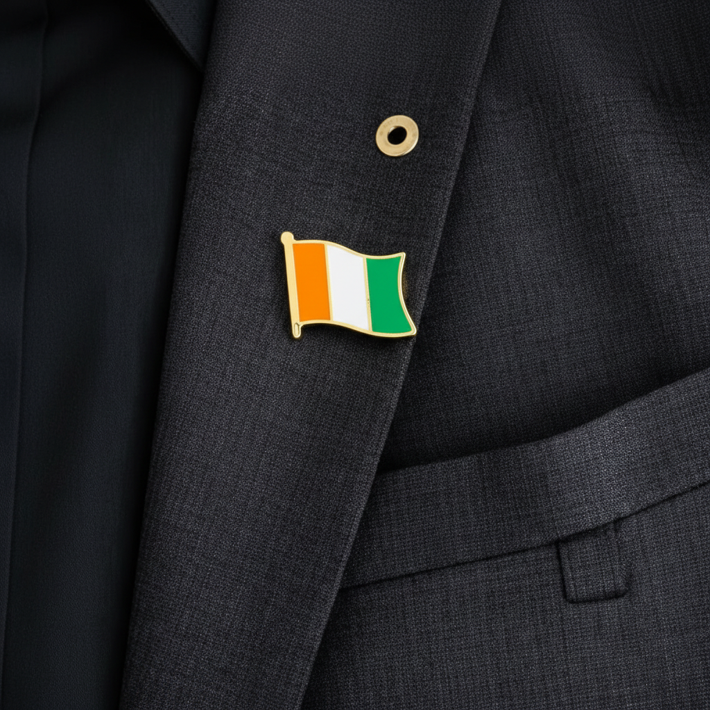3 Pin's Drapeaux — Afrique