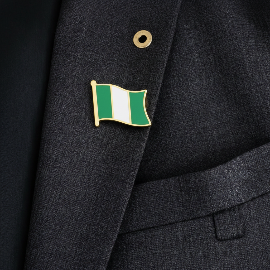 3 Pin's Drapeaux — Afrique